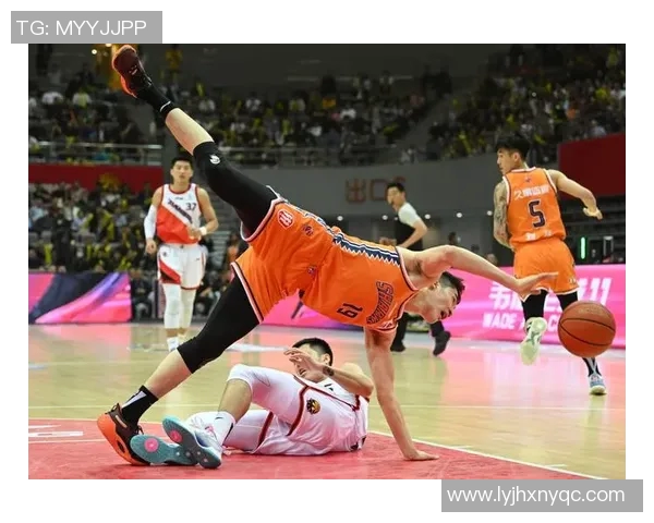 篮球战术揭秘:深入分析上海篮球队的制胜之道与团队协作策略 篮球战术揭秘:深入分析上海篮球队的制胜之道与团队协作策略